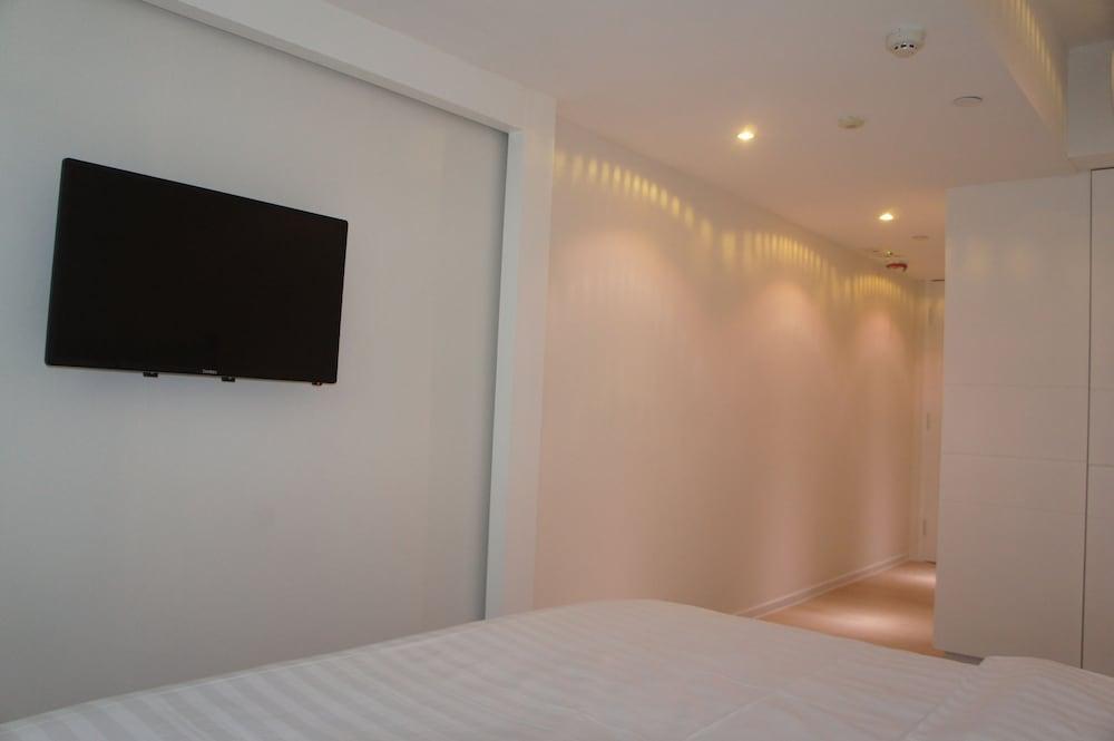 Homy Central Hong Kong Exterior photo