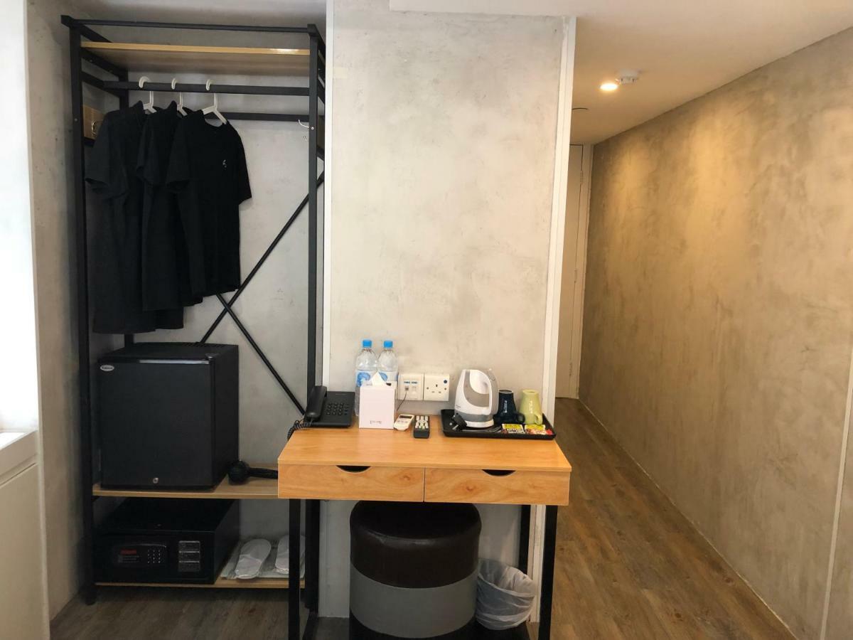 Homy Central Hong Kong Exterior photo